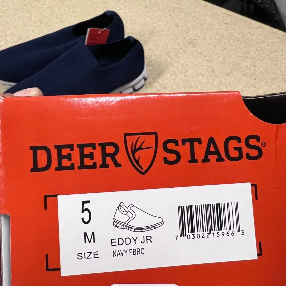 Deer stags no Sox slip on boys sneakers‎ size 5